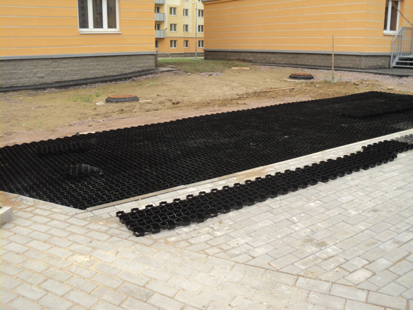 Строительство парковки из газонной решетки для ЖК "Осиновая роща"